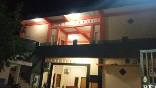Прайя: Wisma Dhana