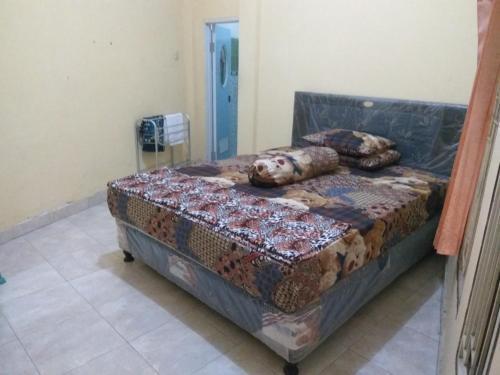 Прайя: Wisma Dhana