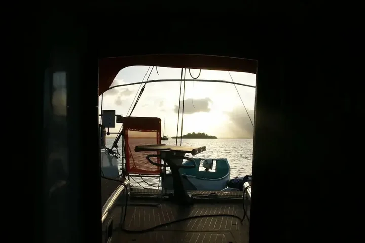 Батам: House Boat