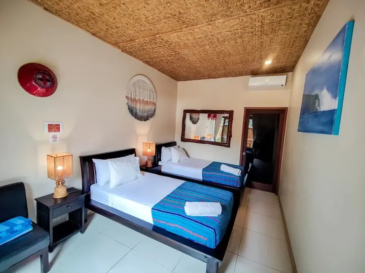 Jerowaru: Ekas Surf Resort