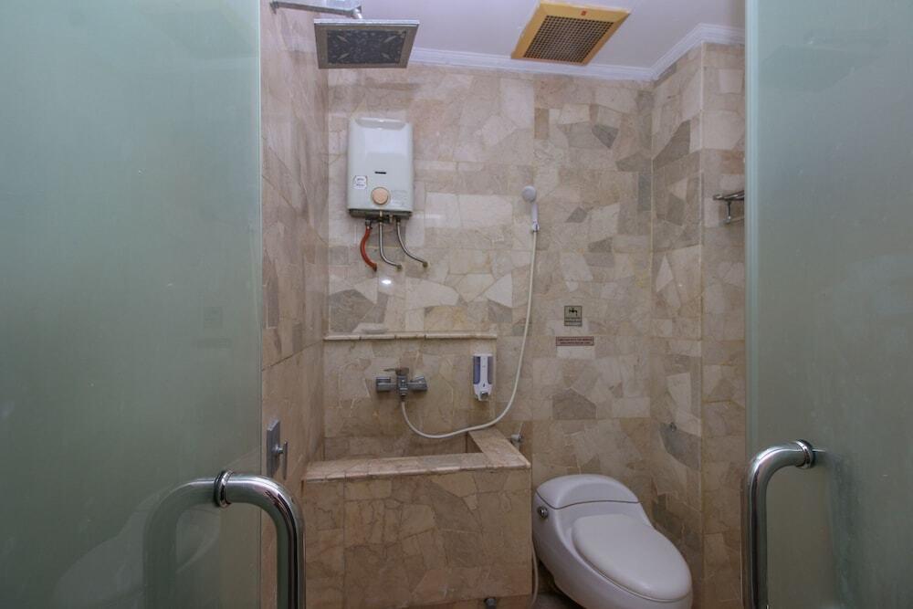 Бандунг: Sky Hotel Buah Batu 1 Bandung