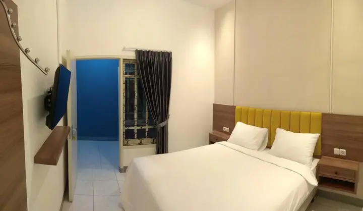 Сурабая: Kokonut Guesthouse