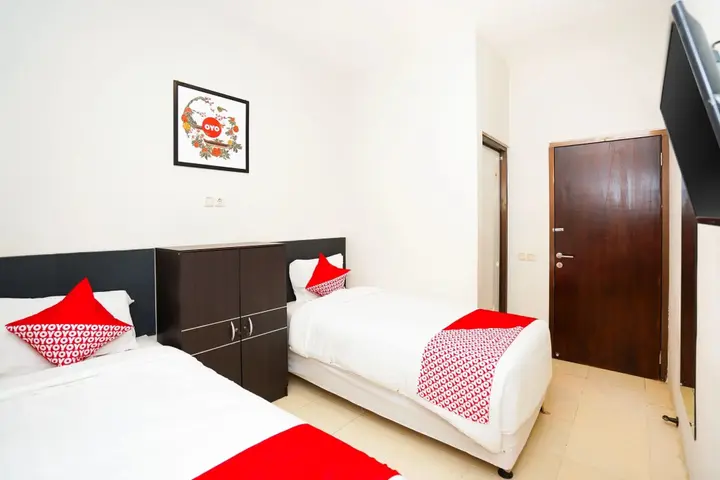 Сурабая: OYO 450 Semampir Residence