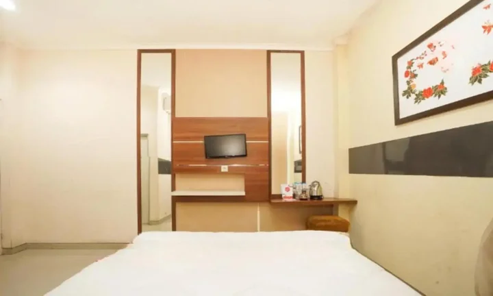 Сурабая: OYO 450 Semampir Residence