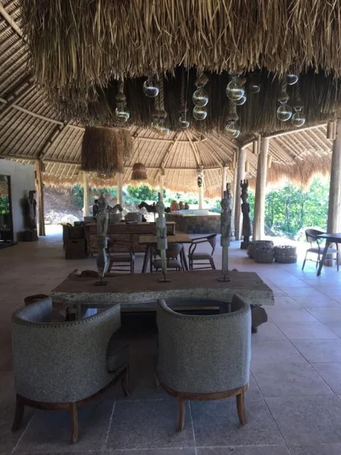 Бунутан: MATHIS Lodge Amed
