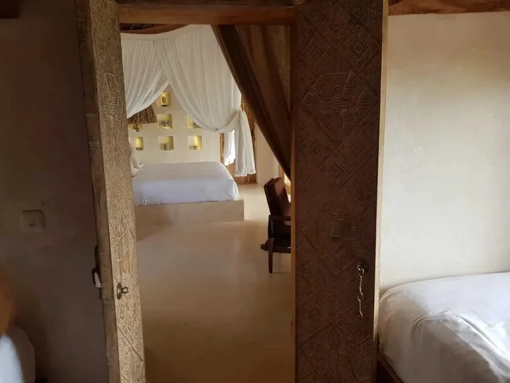 Бунутан: MATHIS Lodge Amed