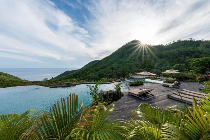 Бунутан: MATHIS Lodge Amed