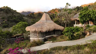 Бунутан: MATHIS Lodge Amed