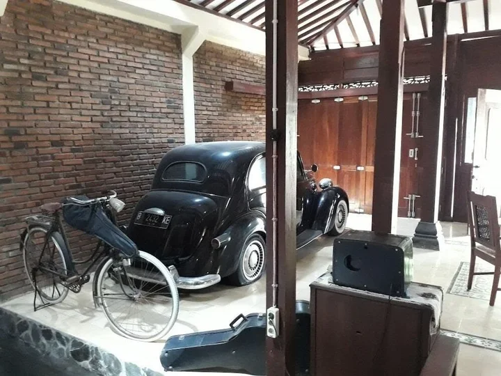 Батуретно: Sego Uduk Home Stay