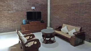Батуретно: Sego Uduk Home Stay