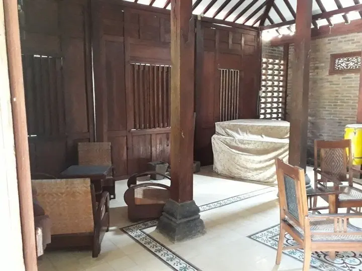 Батуретно: Sego Uduk Home Stay