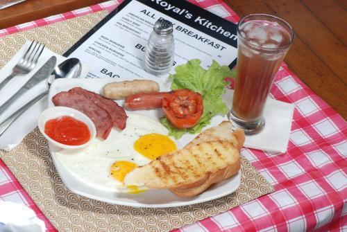 Матарам: Just-In Bed and Breakfast