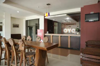 Батуретно: OYO 441 Namira Hotel Syariah
