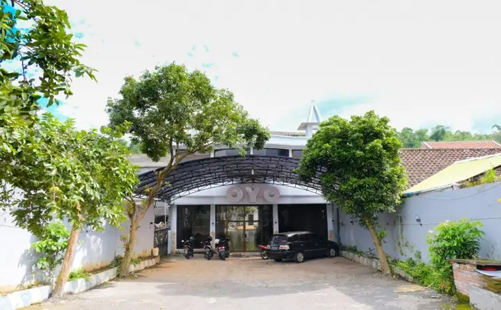 Маланг: OYO 421 Alianda Guest House Syariah