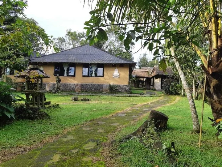 Тембок: Landih Ashram