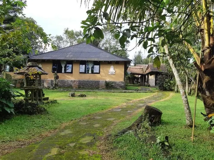 Тембок: Landih Ashram