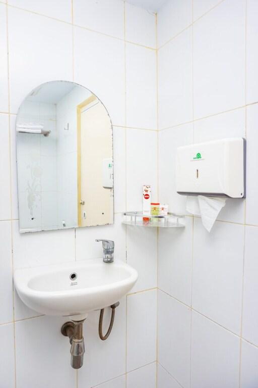 Батусангкар: OYO 382 Pagaruyung Hotel Batusangkar