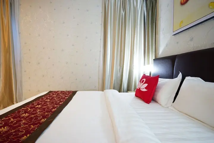 Батам: Cardinal Lucky Star Hotel