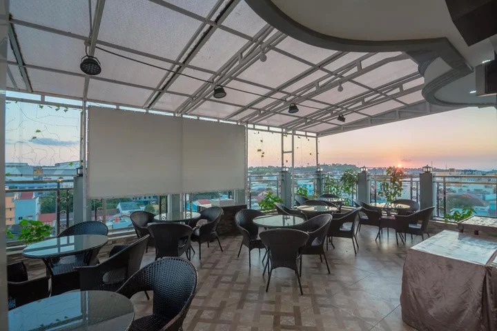 Батам: Cardinal Lucky Star Hotel