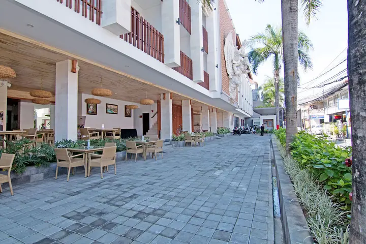 Кута: ZEN Rooms Benesari 6 Legian Kuta