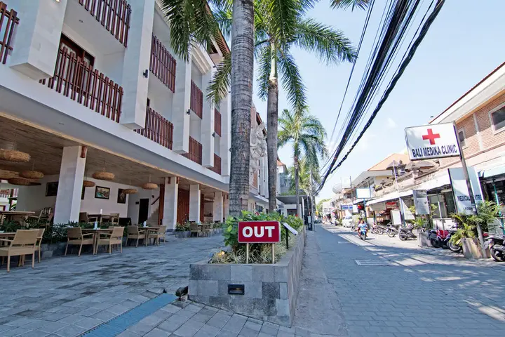 Кута: ZEN Rooms Benesari 6 Legian Kuta