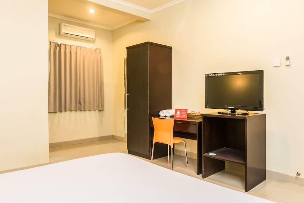 Кута: ZEN Rooms Basic Kuta Centre Kartika Plaza