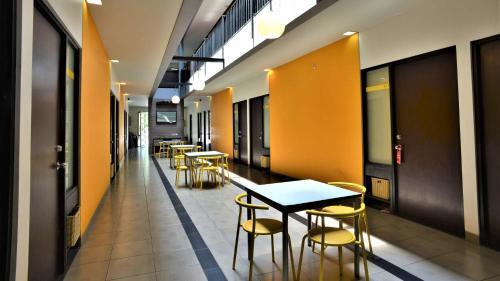 Джакарта: ZEN Rooms Setiabudi Barat