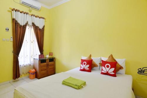 Боробудур: ZEN Rooms Daranindra Borobudur