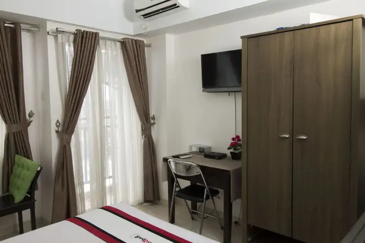 RedDoorz Apartment @ Margonda Residence 3 — фото 1