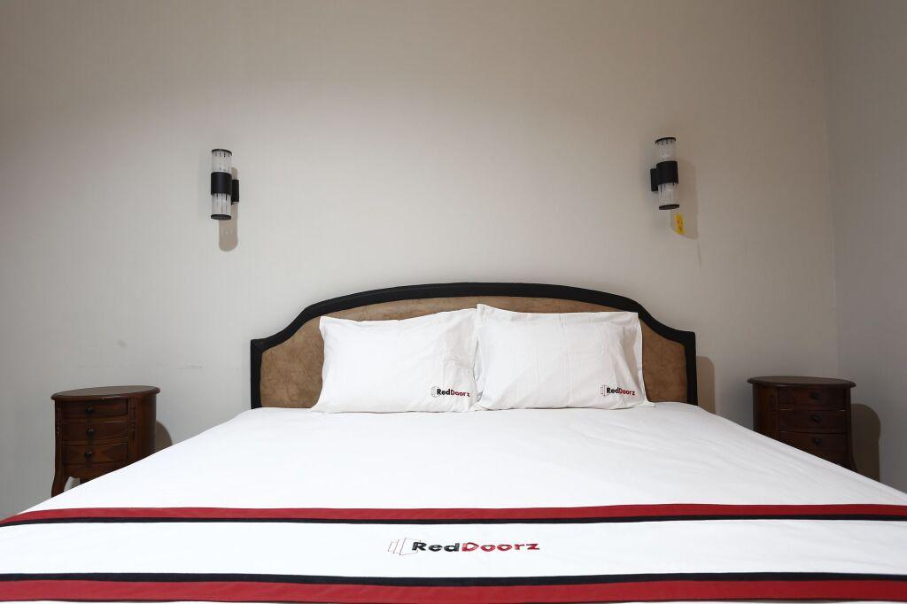 Депок: RedDoorz Plus near Adisucipto Airport 2