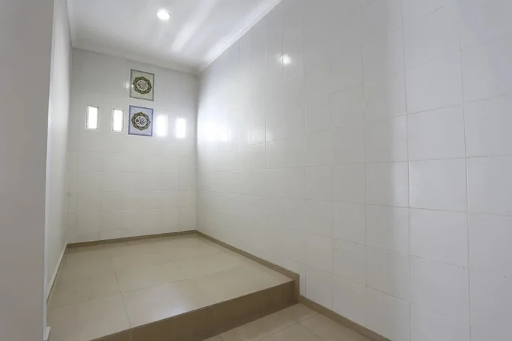 Депок: RedDoorz Plus near Adisucipto Airport 2