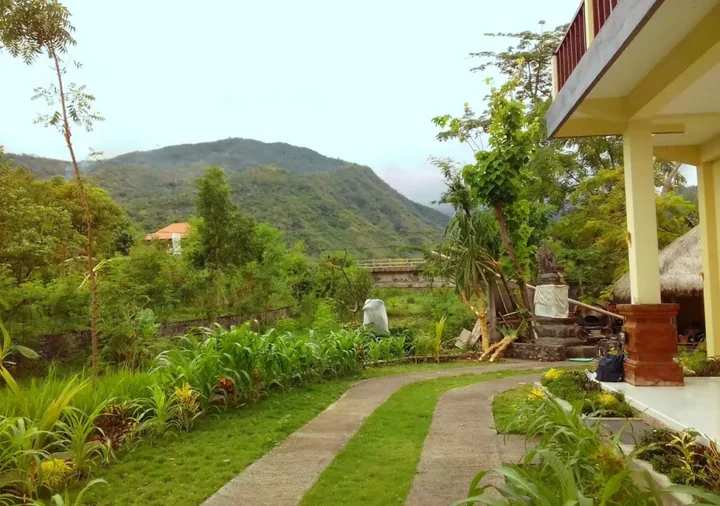 Бунутан: Villa Taman Padi