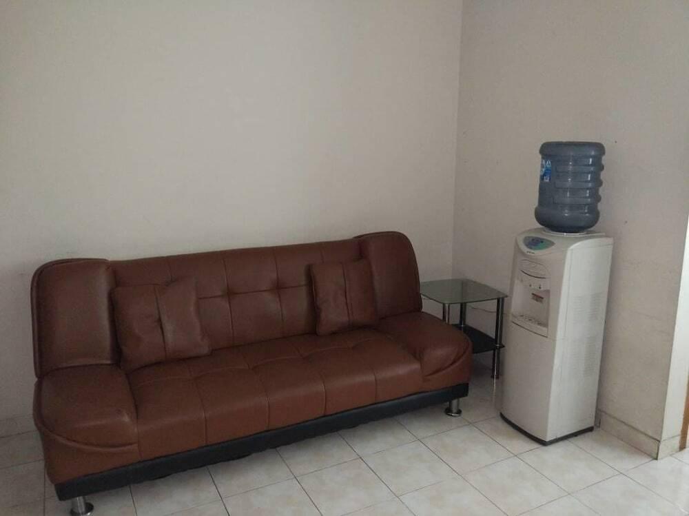 Депок: FrescoBett at Margonda Residence Depok