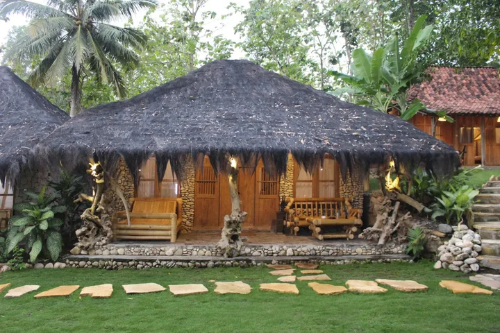 Батуретно: RAJAKLANA Resort, Villa And Spa