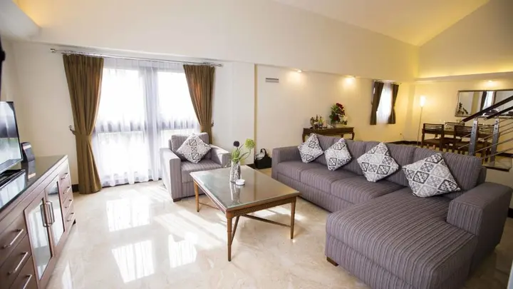Джакарта: Aditya Mansions Apartment