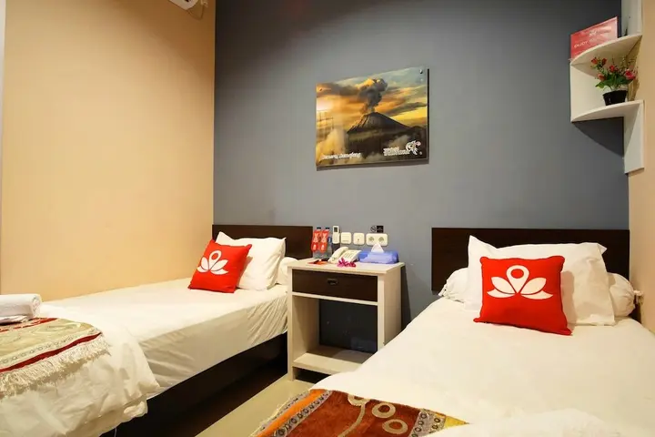 Сурабая: ZEN Rooms Basic Audah Syariah Sutos