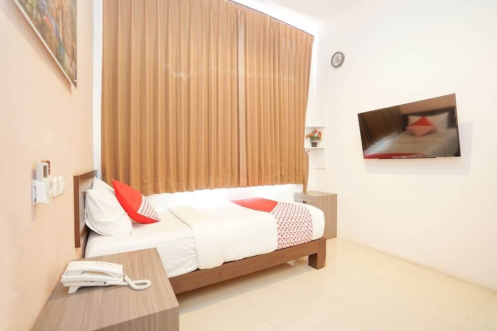 Сурабая: ZEN Rooms Basic Audah Syariah Sutos