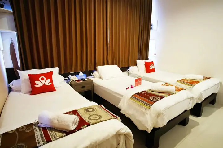 Сурабая: ZEN Rooms Basic Audah Syariah Sutos