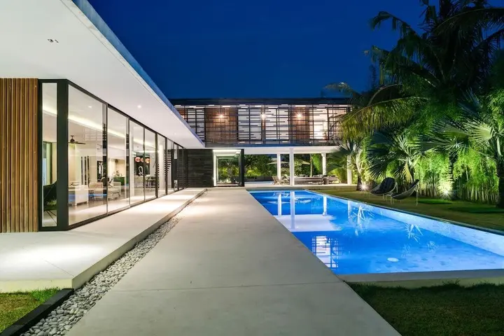 Керобокан: Villa La Dacha