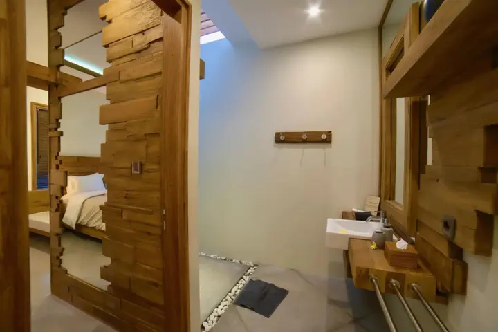 Гили Траванган: Ponte Villas