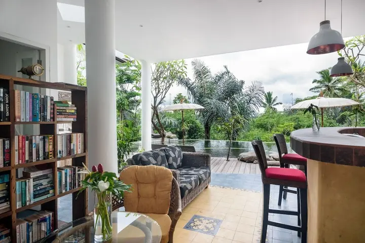 Тембок: Sebatu Sanctuary Eco-resort