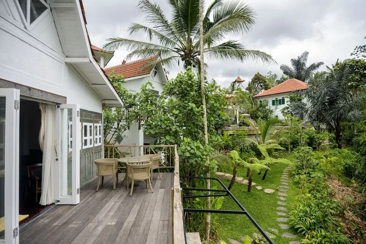Тембок: Sebatu Sanctuary Eco-resort