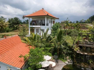 Тембок: Sebatu Sanctuary Eco-resort