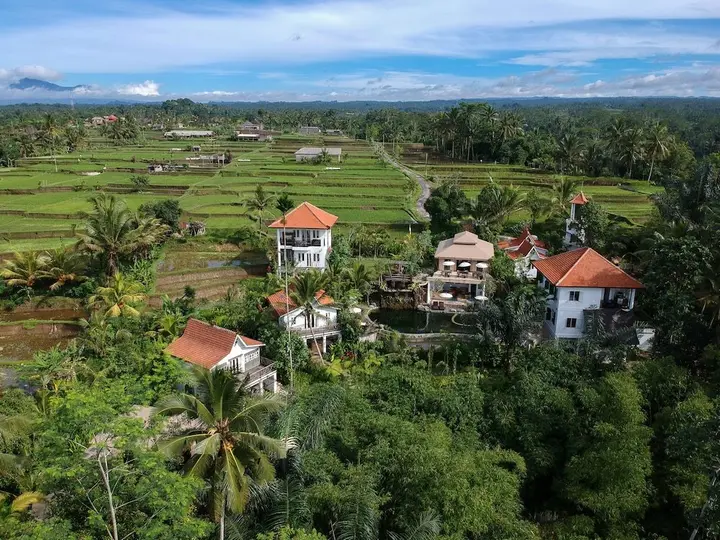 Тембок: Sebatu Sanctuary Eco-resort