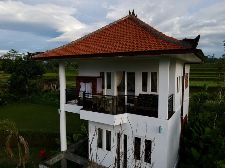 Тембок: Sebatu Sanctuary Eco-resort