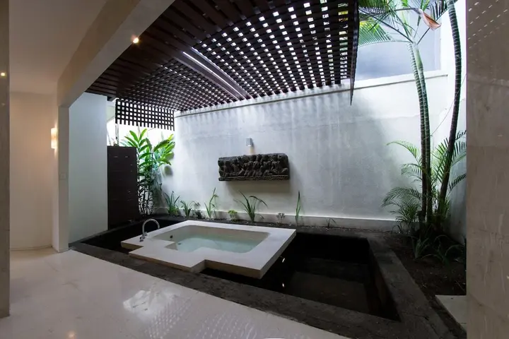 Унгасан: Villa Seratus