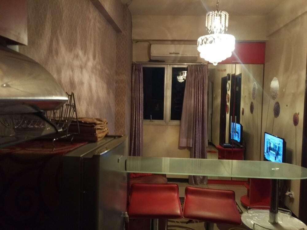 Бандунг: The Suites Metro by Elli