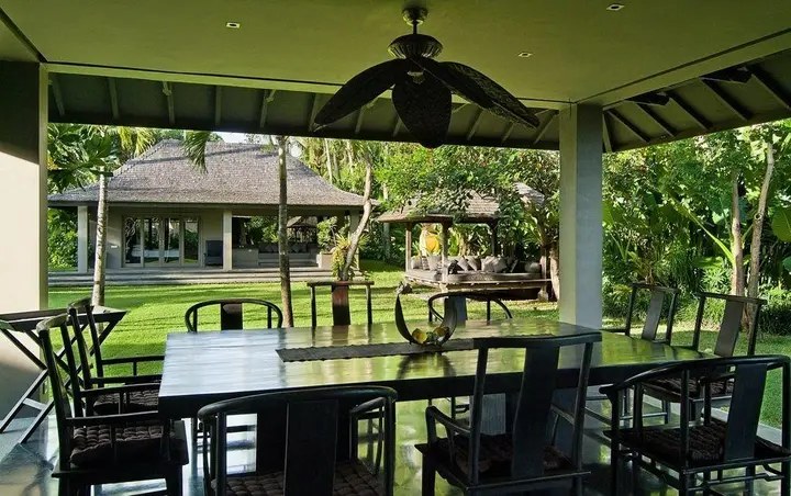 Сесе: Villa Florimar