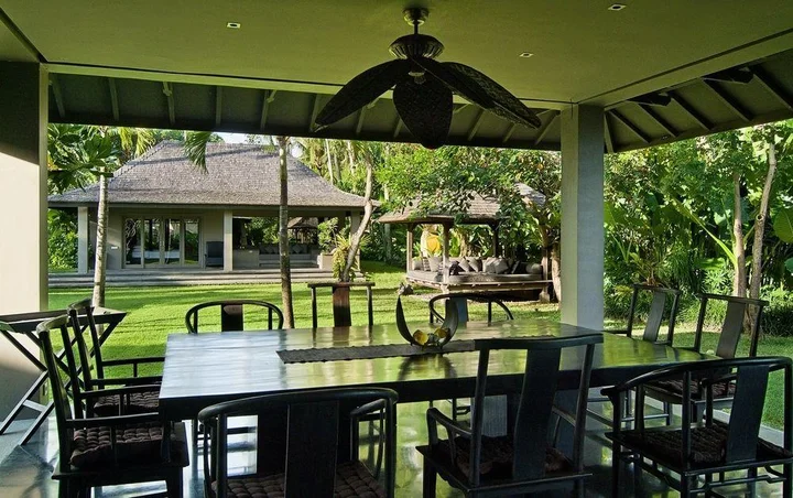 Сесе: Villa Florimar