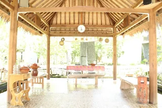 Гили Траванган: Gondang Beach Hotel